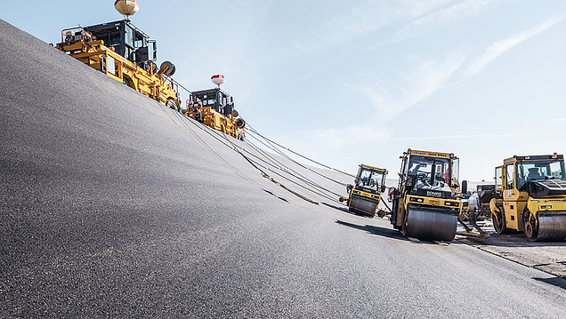 STRABAG road construction, earthworks Photo of asphalting